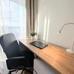 Mills - Free Parking - Balcony With View - Close To Nivy Mall Apartmán *