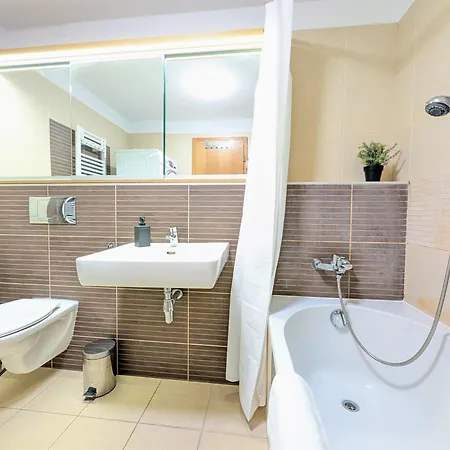شقة Mills - Free Parking - Balcony With View - Close To Nivy Mall براتسيلافا